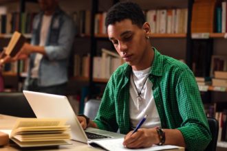 Scholarships for Having a Deceased Parent: A Guide to Finding Financial Support