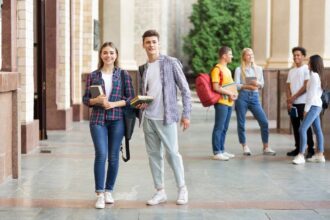 Scholarships You Can Apply For As A Sophomore