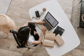 What Disqualifies You from Student Loans? Understanding Eligibility Criteria and Common Disqualifications