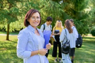 College Scholarships For Women Over 40