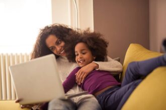 Available Scholarships For Students With Single Moms